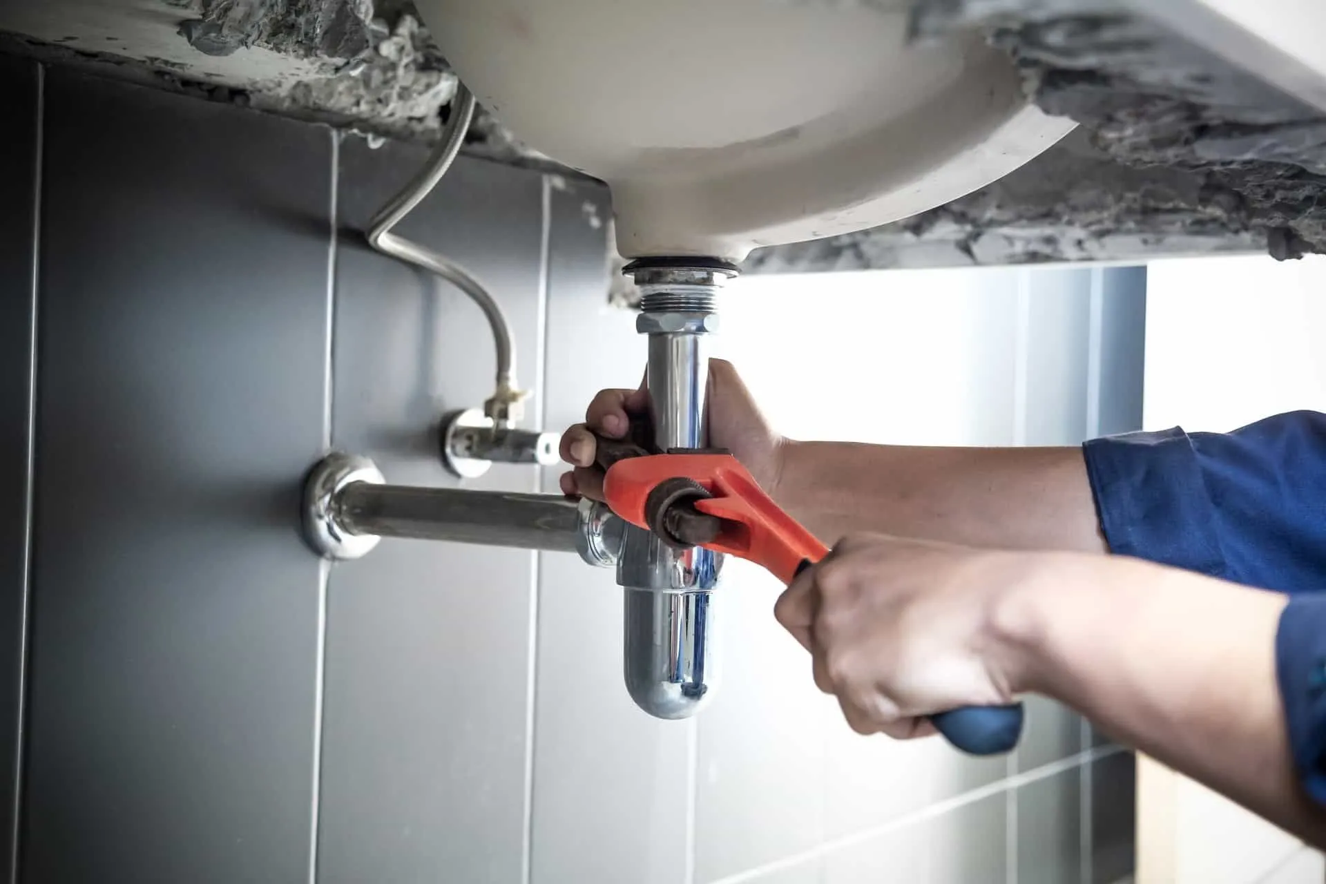 How Do Home Repairs Change When You Hire a Local Plumber?